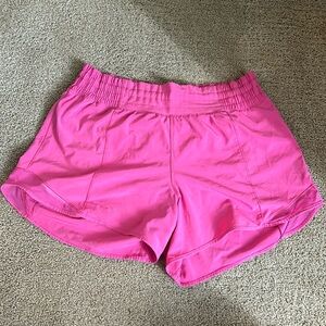 LULULEMON SONIC PINK HOTTY HOT SHORT 4 IN